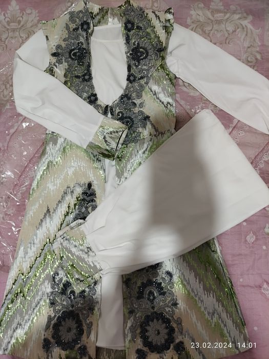 Kelinchaklar uchun libos