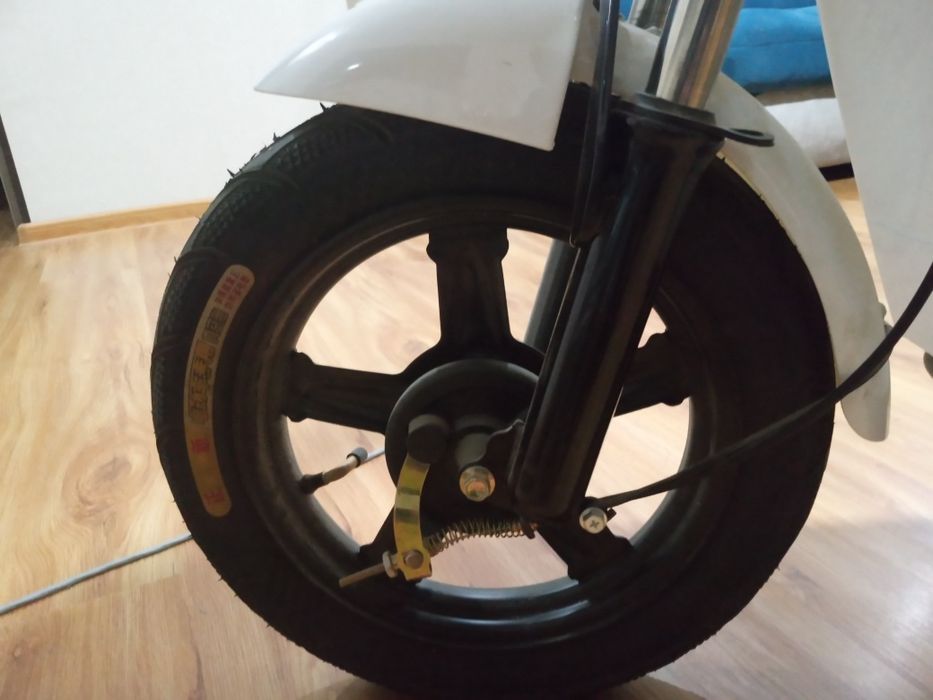 Э.Скутер, эилонг окинг , безота кманг просто так!