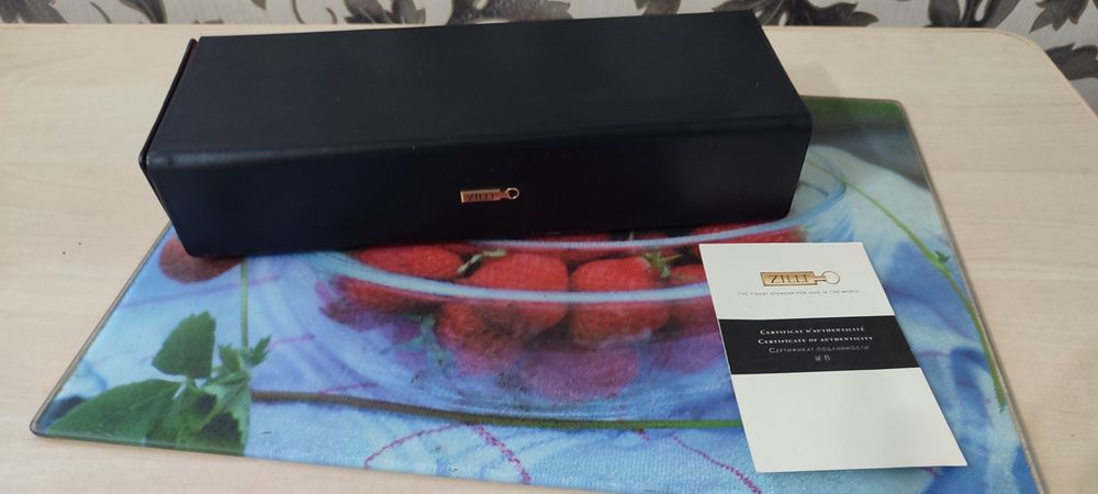 Продам очки оригинал