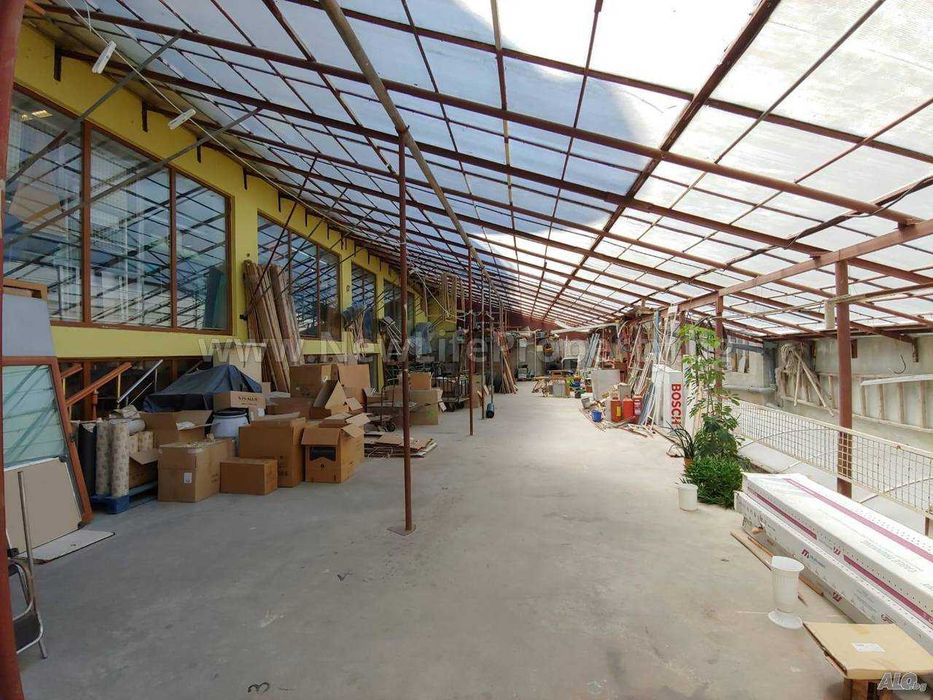 Продава се Магазин в Бургас, Възраждане - 1758 кв.м за 842 €/кв.м - Снимка #3