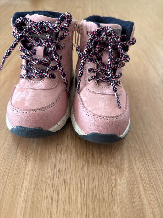 Детские ботиночки