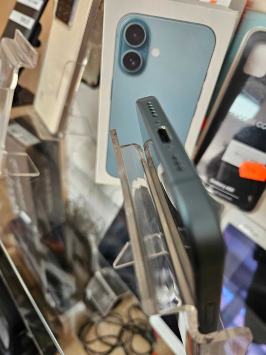 Magazin Iphone 16 128GB Teal 12 luni Garantie stare f buna