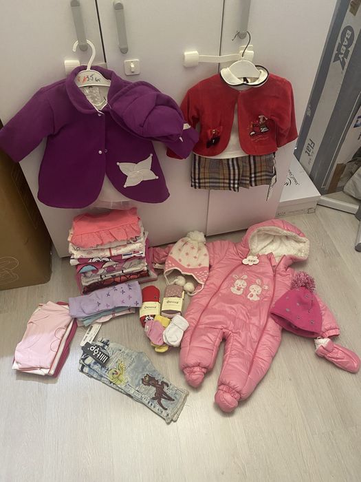 Vand lot haine NOI pentru fetite 6 luni