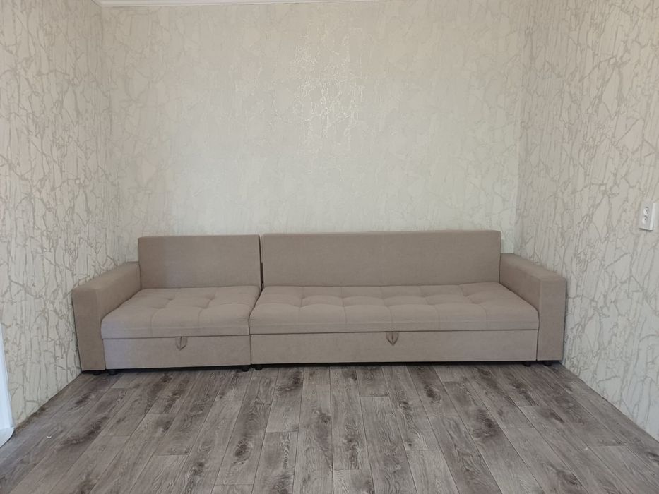 Срочно продаем диван
