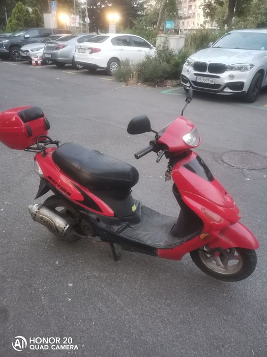 Китайски скутери 50 /80