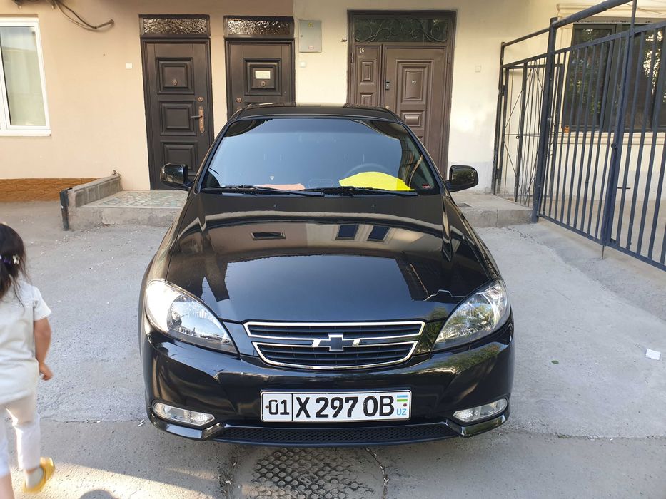 Gentra 2015 Qora 1 evro