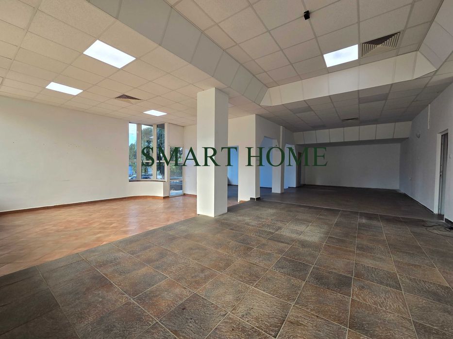 Дава се под наем Магазин в Лясковец - 176 кв.м за 918 € - Снимка #1