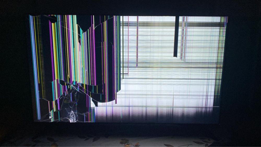 Продается  SMART TV