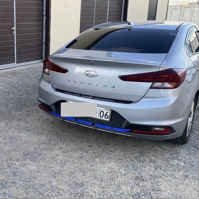 Hyundai Elantra/ 2.0/ 2020