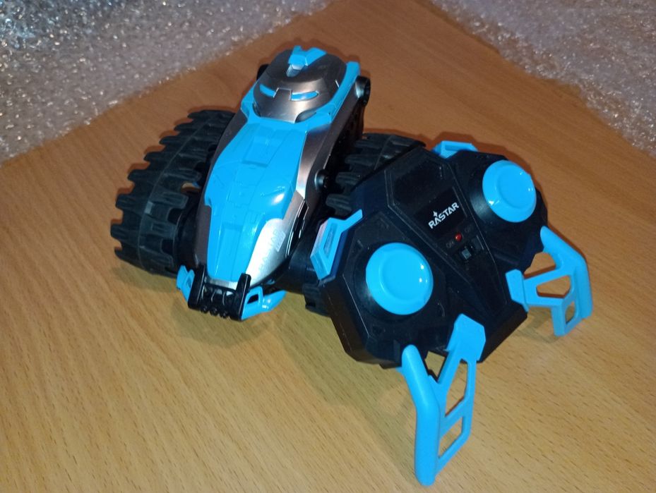 Радиоуправляемые машинки. RC Cars