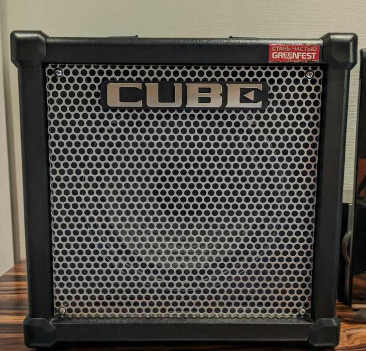 Roland Cube 40 GX (40вт мощности для игры под живые барабаны)