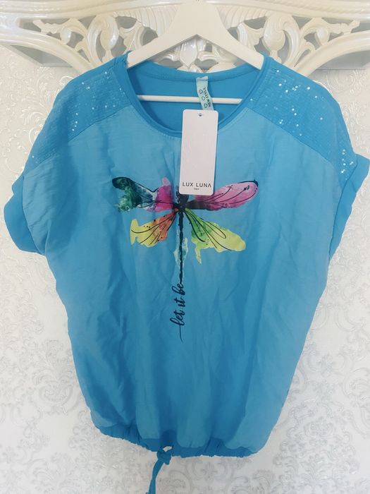 Tricou bluze pantaloni marime L sandale 38