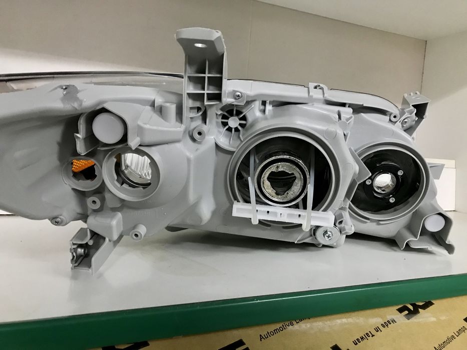 Фары Камри 40 Тайвань