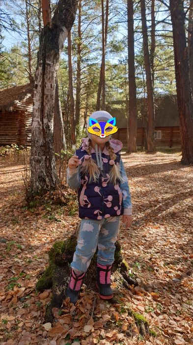 Продам детскую жилетку