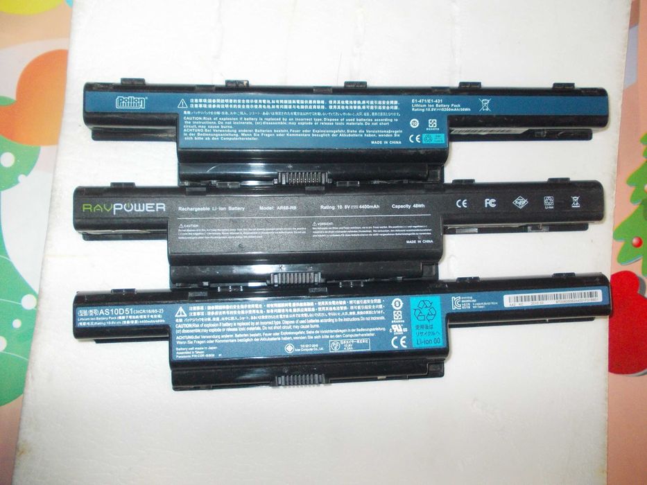 Baterii laptpo Acer, telefon Panasonic si boxe PC diferite