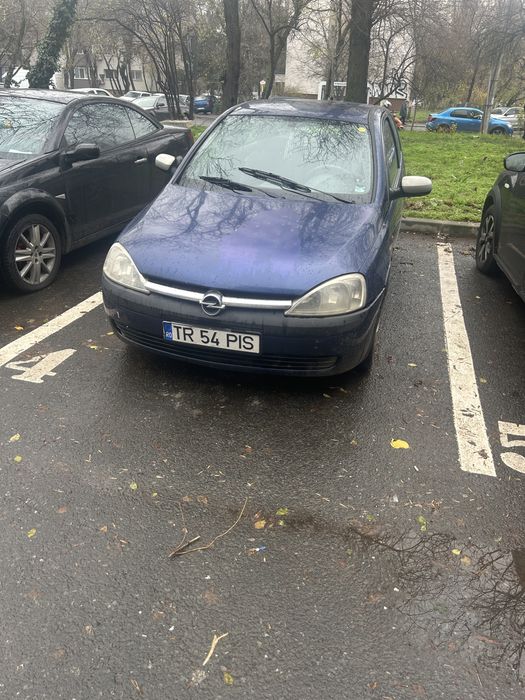 Inchiriez masini glovo tazz uber eats wolt