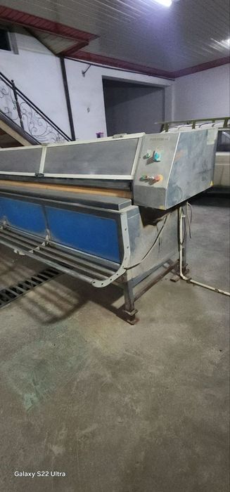 Gilam yuvish aparat sotiladi