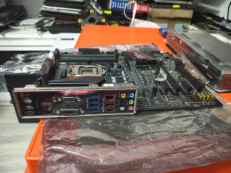 Placa baza Asus Z170 Pro Gaming socket 1151 V1
