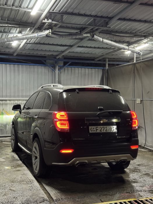 Captiva 3  черный кузов в отличном состоянии