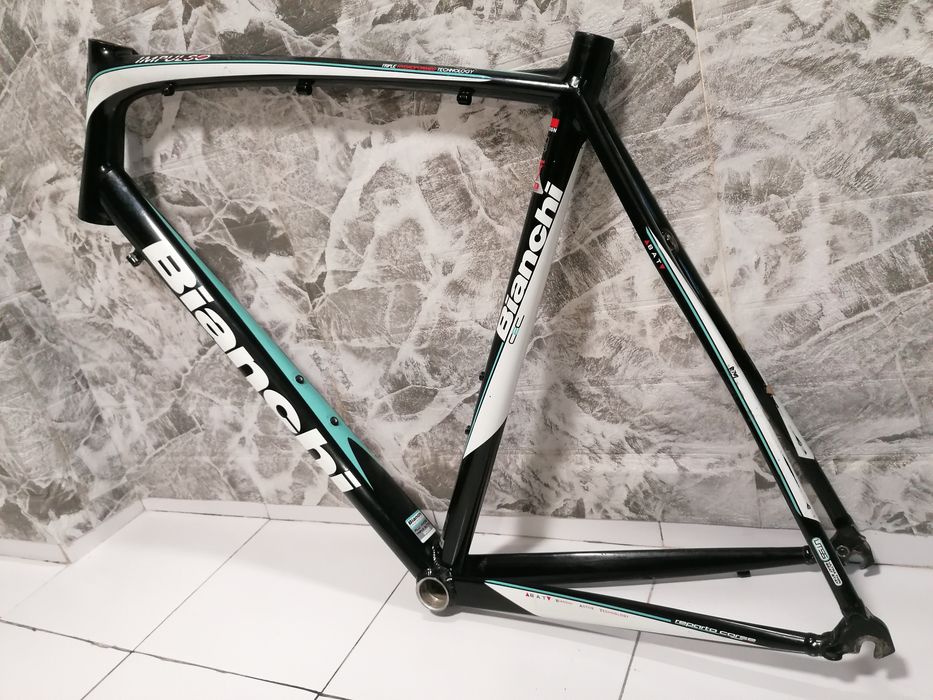 BIANCHI   Impulso Шосейна рамка