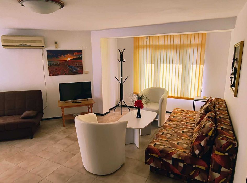 Дава се под наем Къща в Варна, м-т Траката - 550 кв.м за 3366 € - Снимка #5