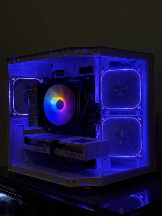 Calculatoare gaming pc  la comanda i5 i7 i9 ryzen 5 7 9 rtx rx (garantie)