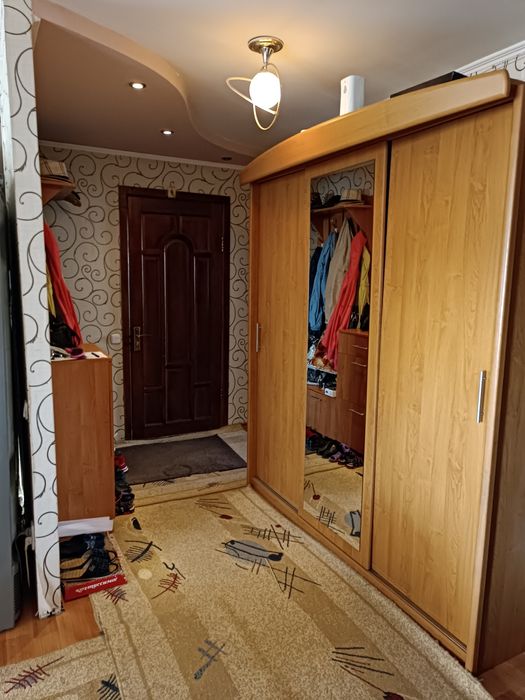 3-4 комнатная квартира