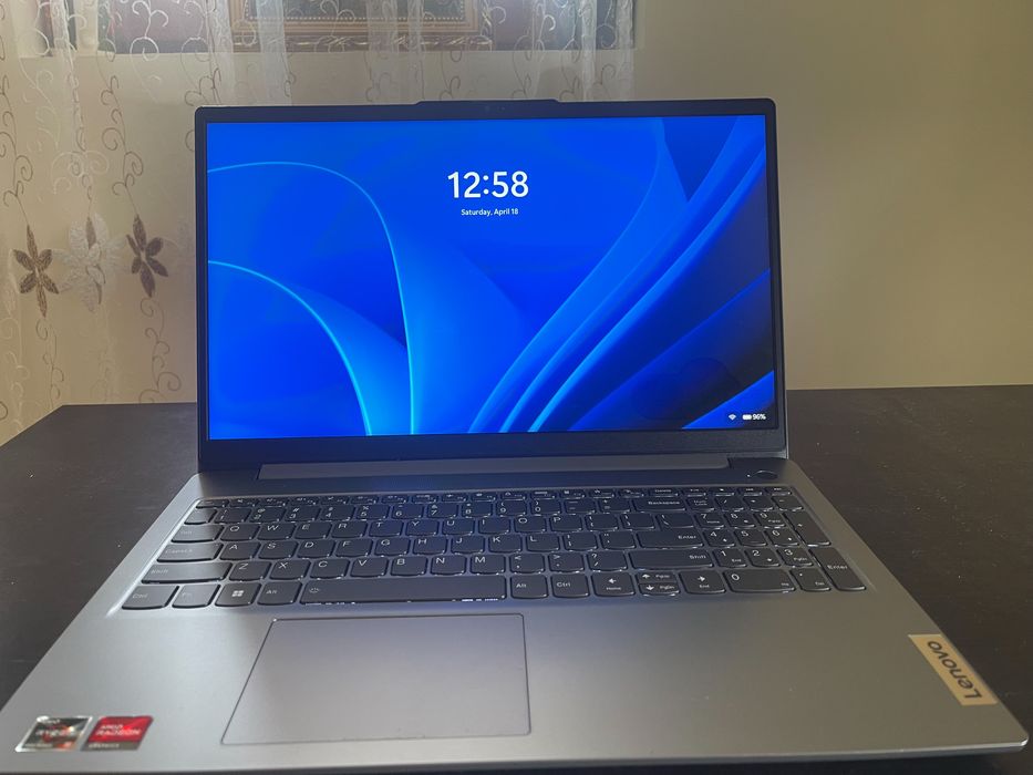 Laptop Lenovo Ryzen 5 7530U, 16GB RAM, SSD 512GB