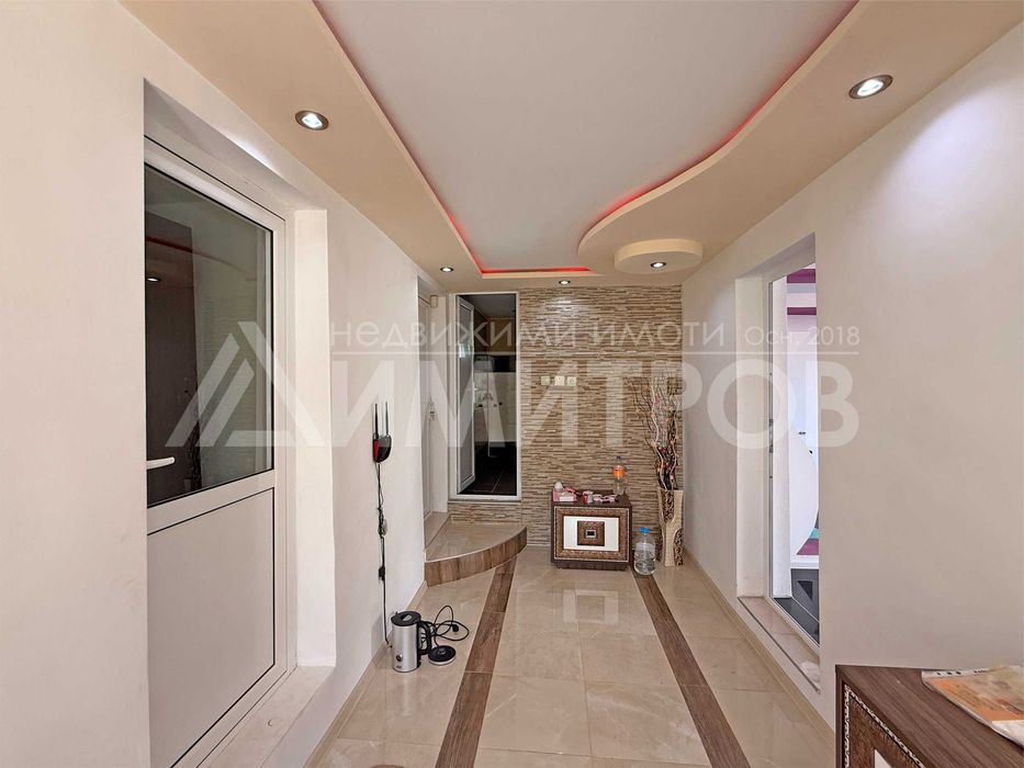 Продава се Къща в с. Стоян Михайловски, Област Шумен - 162 кв.м за 463 €/кв.м - Снимка #4