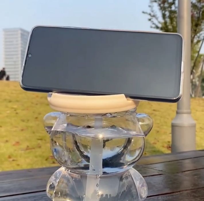 Бутилка за вода.Мечо