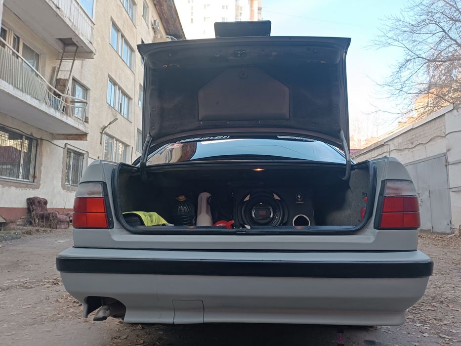 Е 34. М 50. Легенда 90-х.