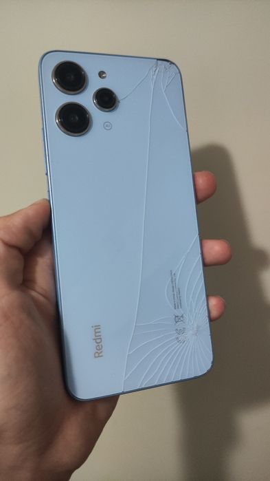 Xiaomi Redmi 12.