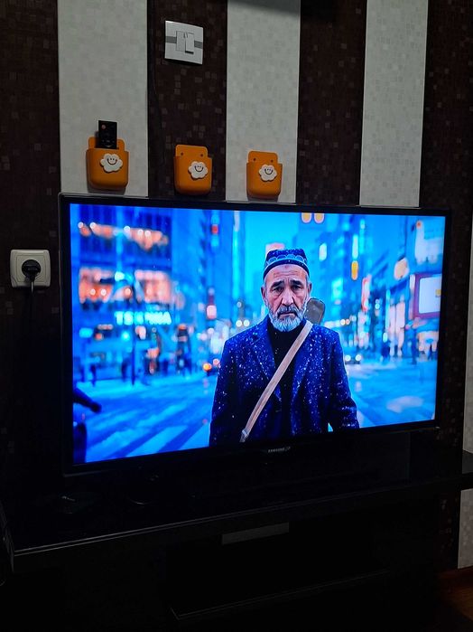 Телевизор Samsung