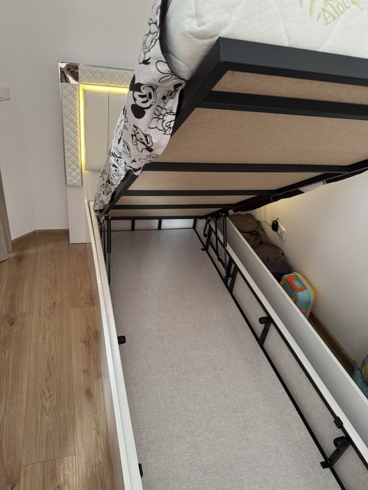 Vand pat + dulap dormitor