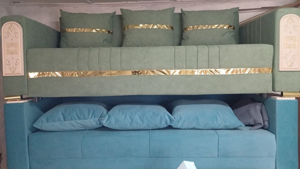 Тахта диван сатылады