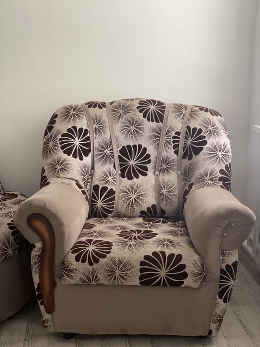 Мягкий уголок диван и кресло