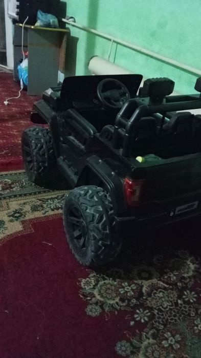 Машина двухместная