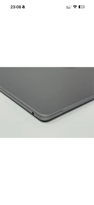 MacBook Air M3 15 inch 98%