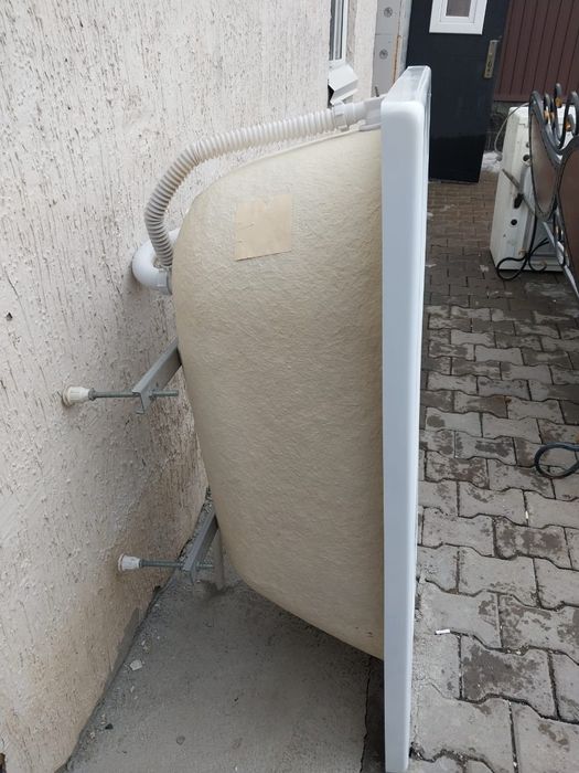 Акриловая ванна 1,20*0,70