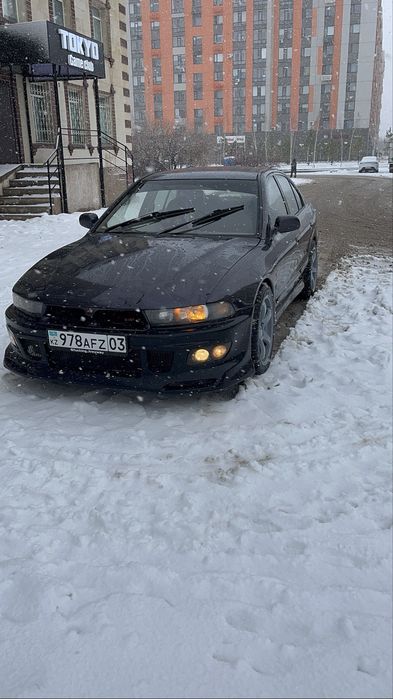 Горбатый капот Галант 8