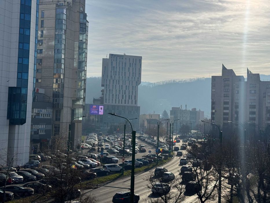 Închiriere apartament 3 camere - Centrul Civic, Brasov - 650€