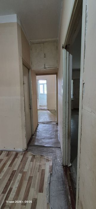 2 ком квартира сотилади Чирчик
