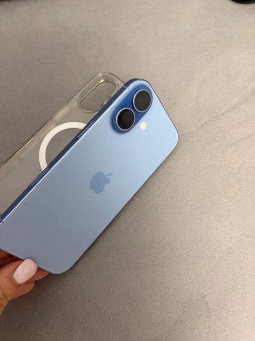 Iphone 17 blue 256 gb ca nou garantie