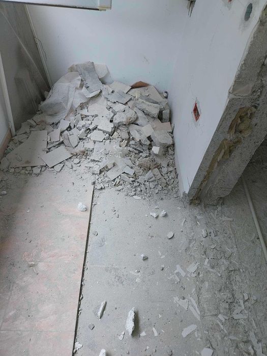 Oferim servicii de curățenie în curte/apartamente, golire subsoluri,