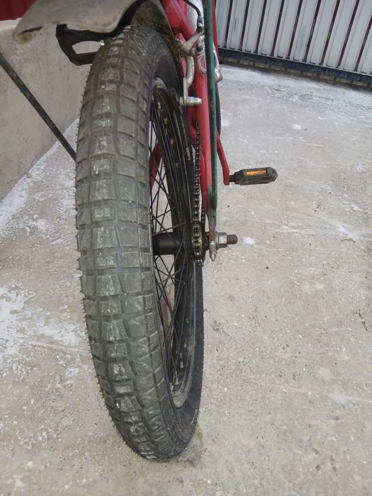 Vând bicicletă BMX,ân perfectă stare de funcționare foarte rezistenta