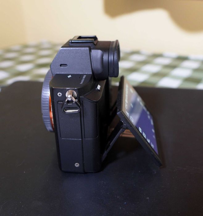 Sony A7ii c грип