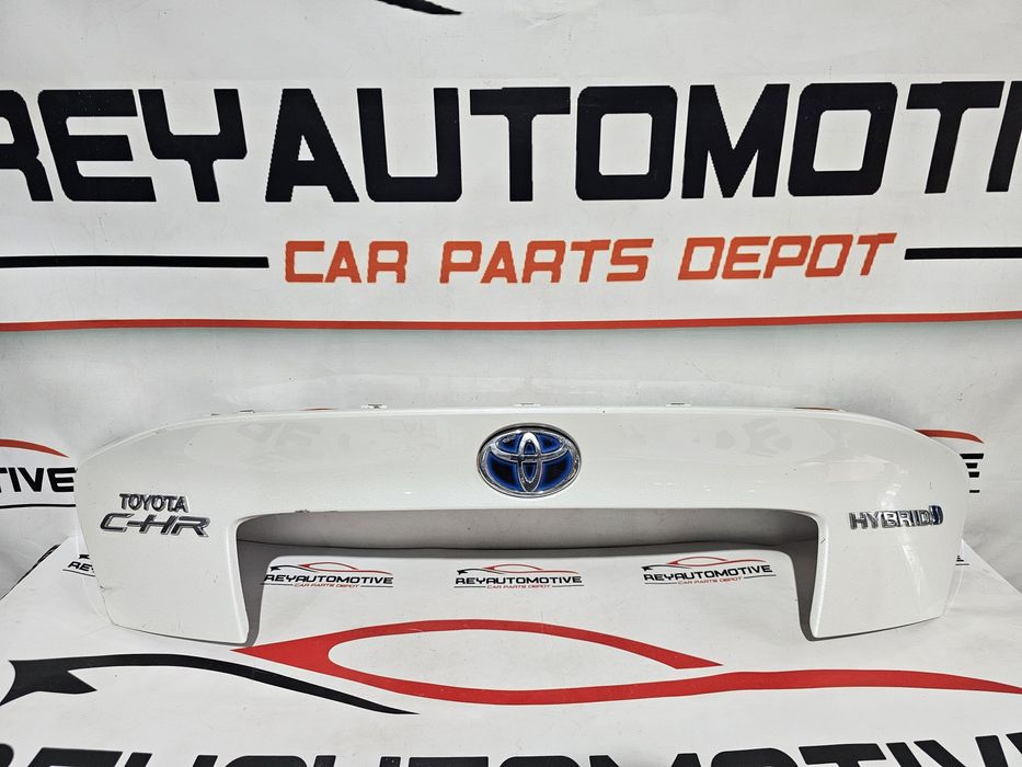 Ornament haion Toyota CHR C-HR dupa 2016 cod 76811-F4010
