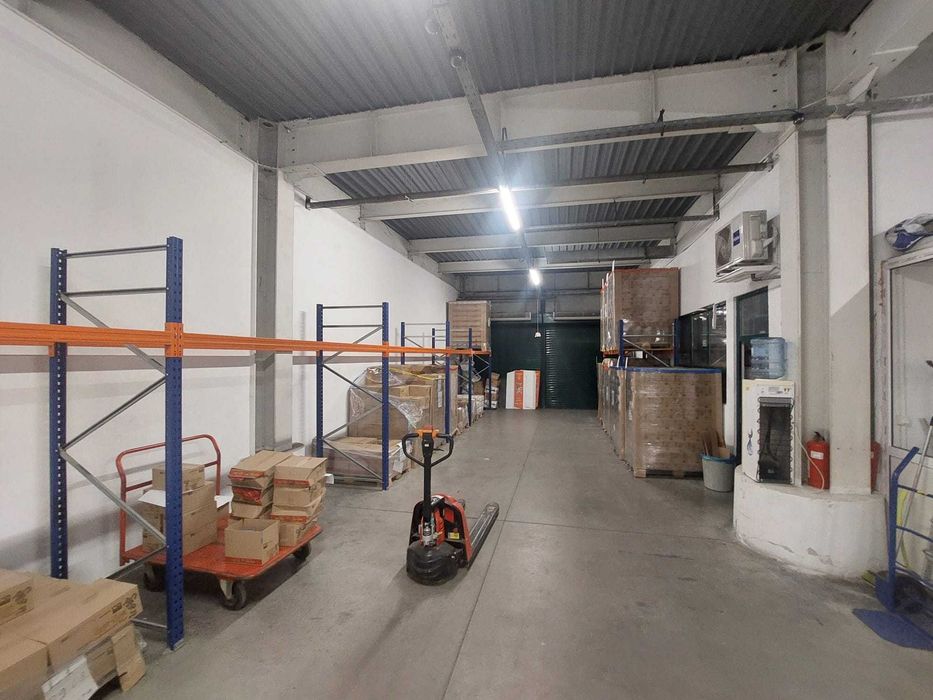 Склад за продажба в ТЦ Боила - София