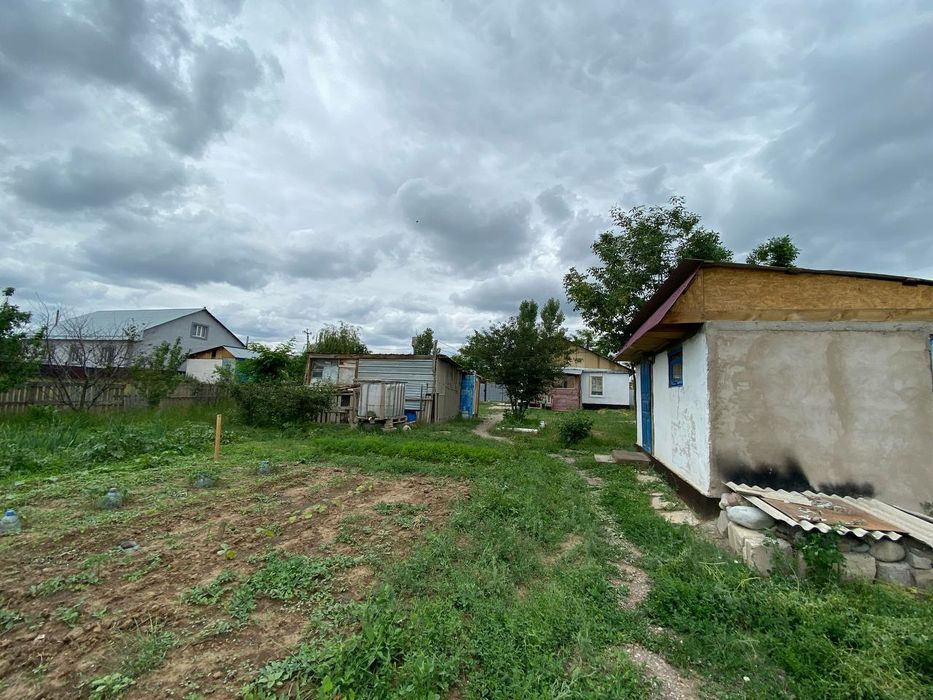 Продаётся дом за городом  срочно