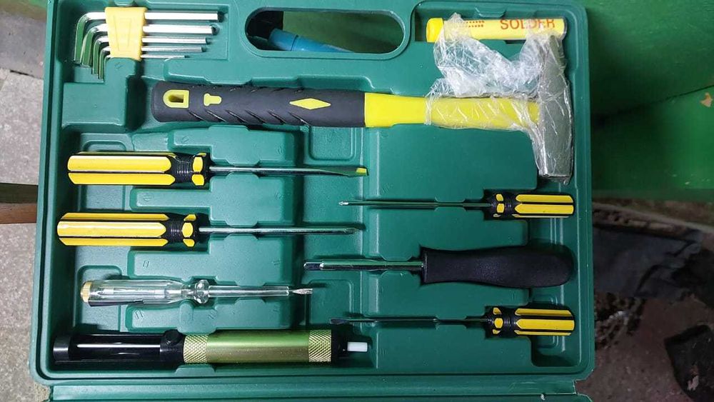 Набор инструментов электрика